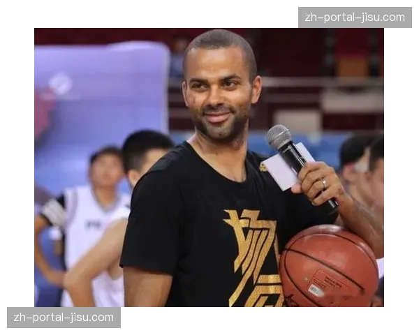 南京同曦签下1米81后卫帕克·杰克逊·卡特赖特