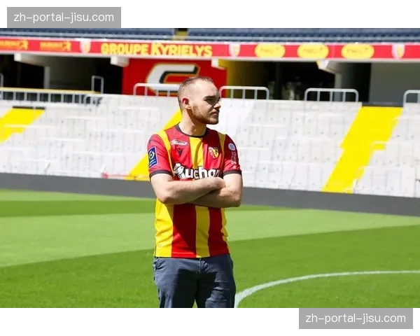 特鲁瓦凭借极致防反客场1-0击败雷恩，赛后技术统计显示客队防守三区触球比高达65%